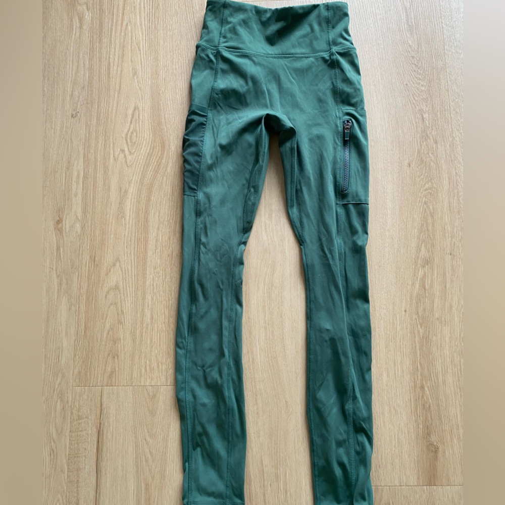 Fabletics army green zipper leggings